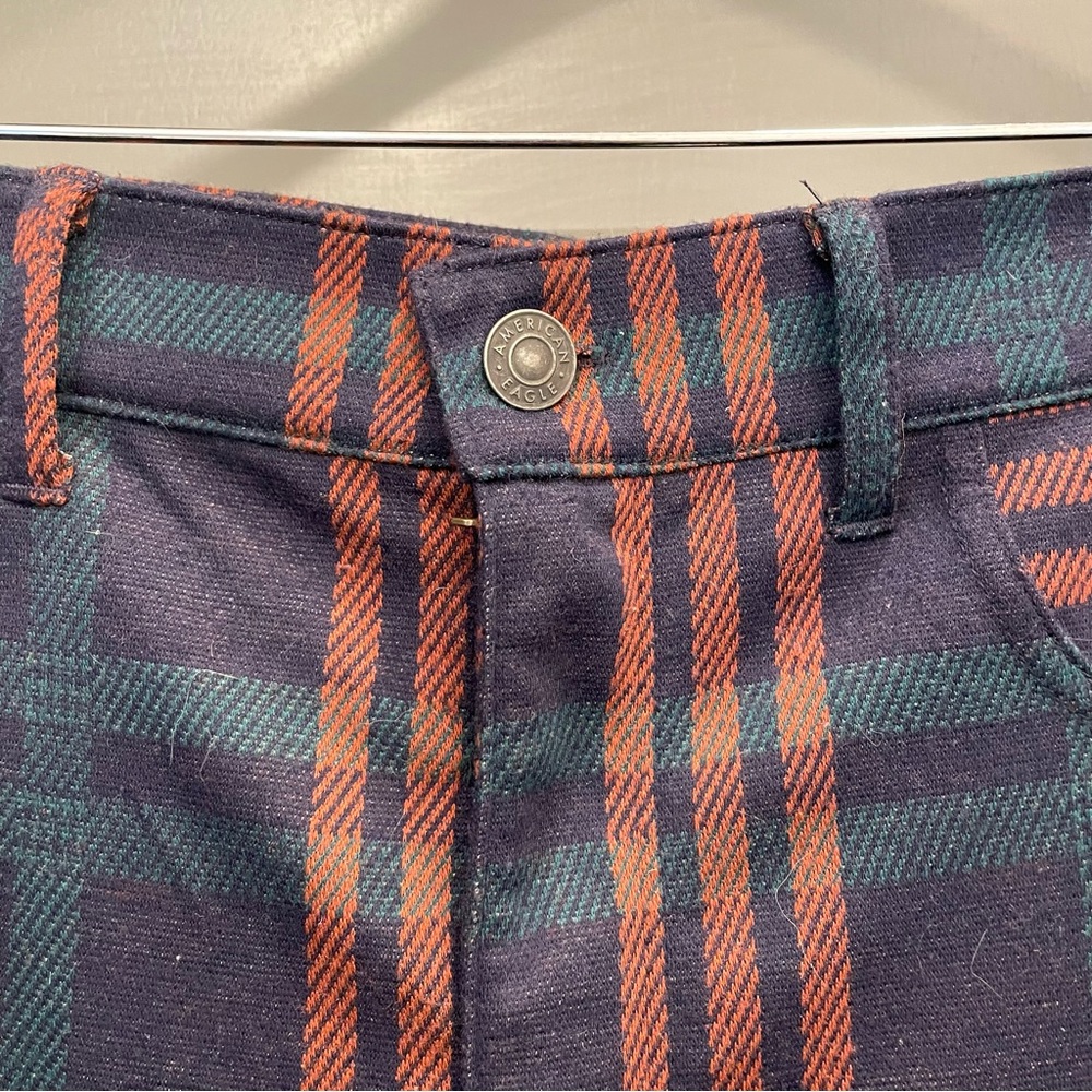 American Eagle Knit Flare Plaid Pants Size 8 - Picture 2 of 5